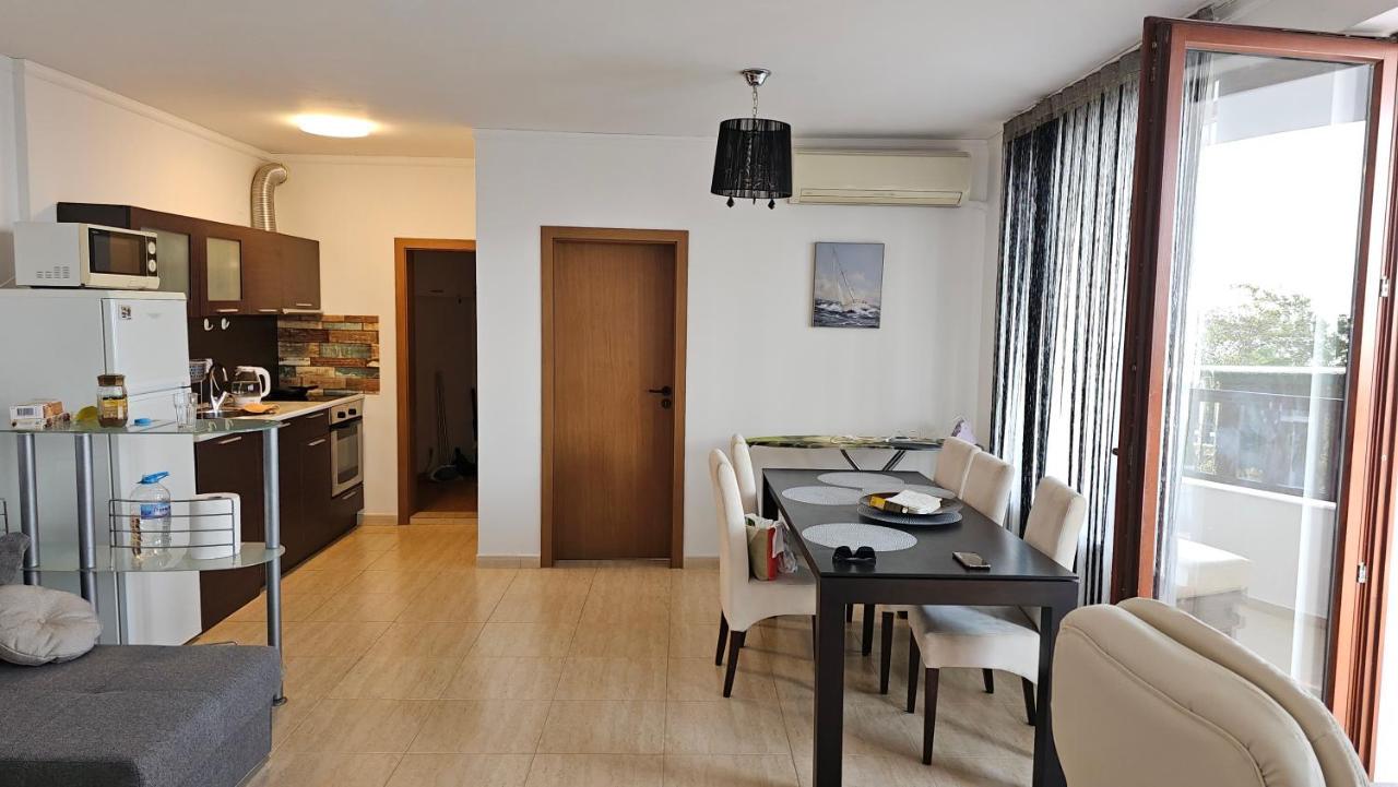 Complex Top Apartment Sveti Vlas Exterior foto